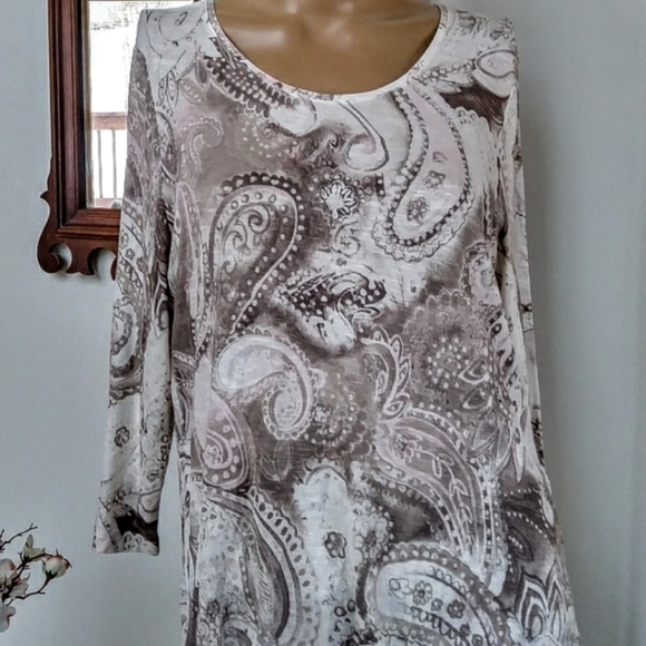 3/$35 Easy Wear by Chico's.Size 2 - Picture 1 of 6